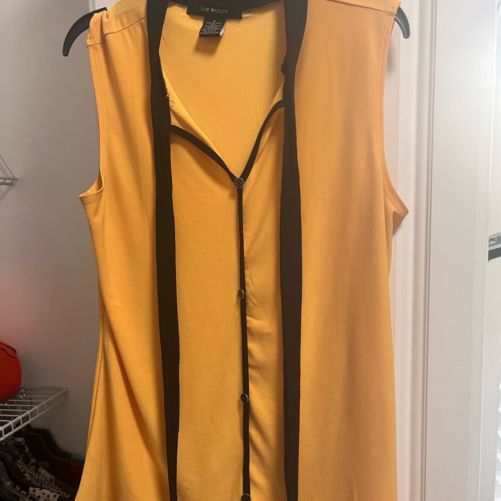 LIZ McCoy top!